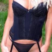 Geile Poes Zoekt Kater Met Harde Lul