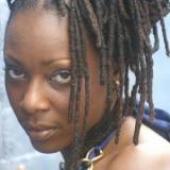 Pijpbeurt Terwijl Ik Op Mijn Knieen Zit