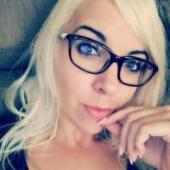 Gepijpt Worden Door Vrouwen En Mannen Gezocht